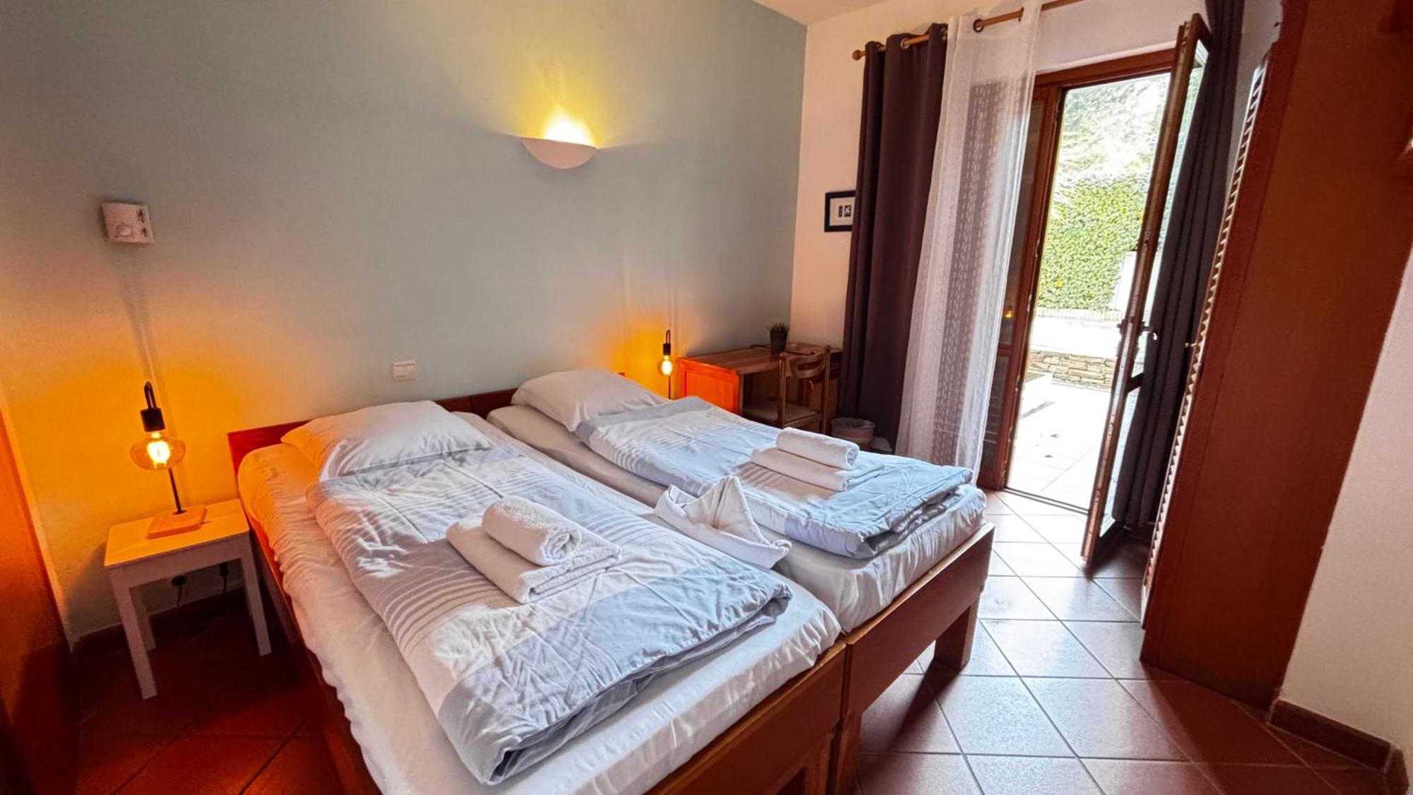 Hotel La Bastide Le Lavandou Kültér fotó