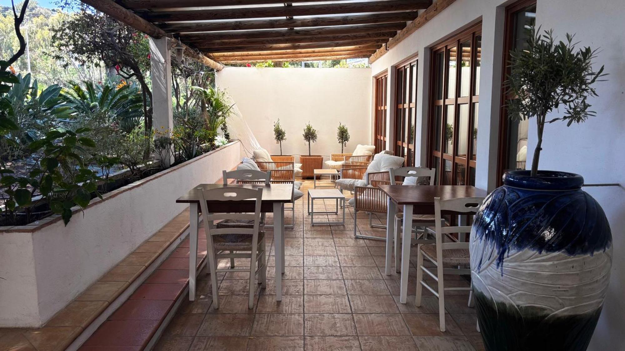 Hotel La Bastide Le Lavandou Kültér fotó