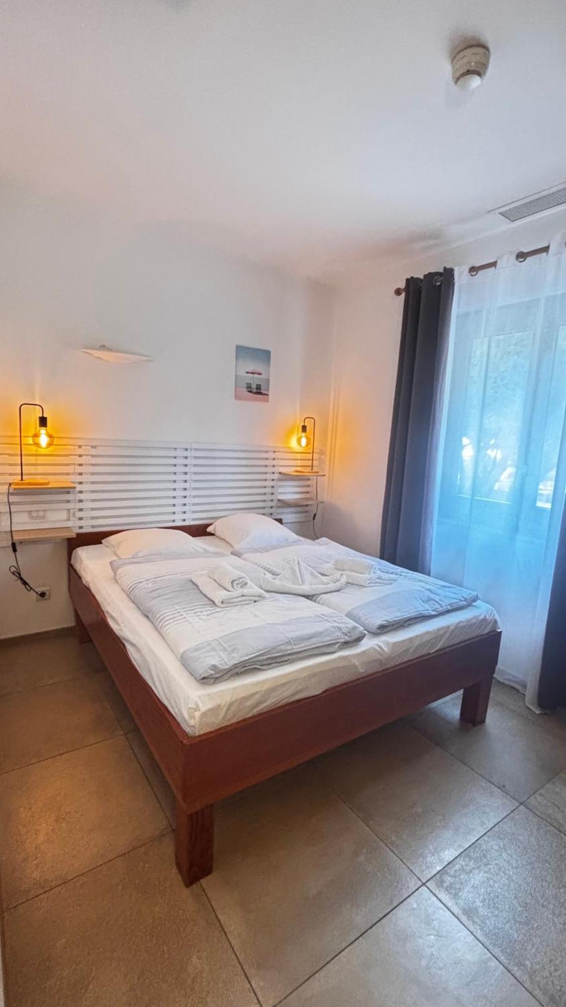 Hotel La Bastide Le Lavandou Kültér fotó