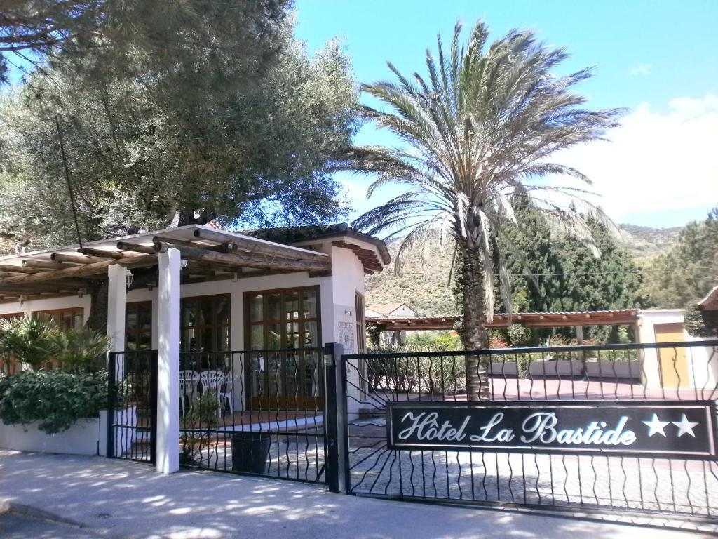 Hotel La Bastide Le Lavandou Kültér fotó
