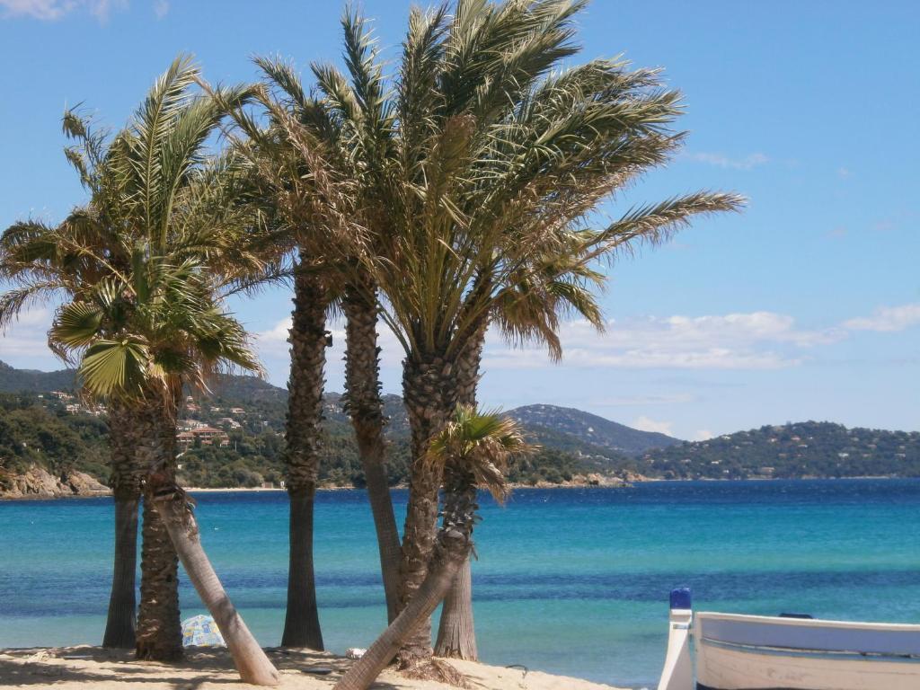 Hotel La Bastide Le Lavandou Kültér fotó
